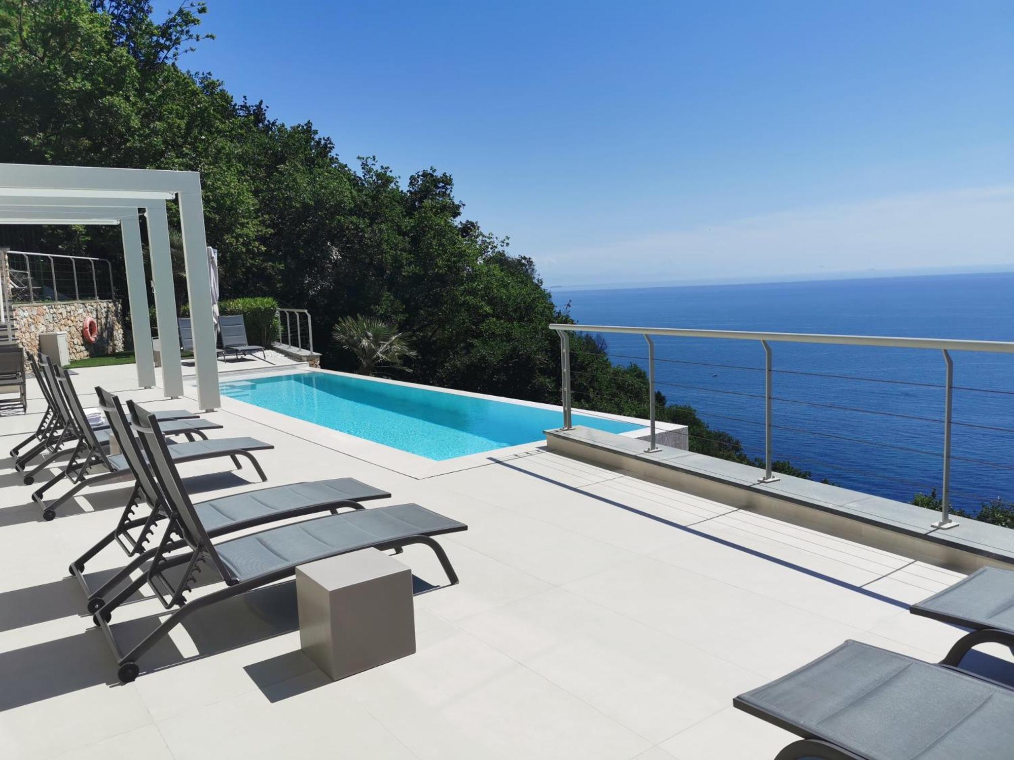 Tindari Sunrise Apartment Bergeggi